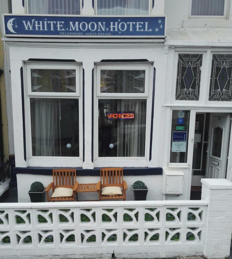 White Moon Hotel แบล็คพูล ภายนอก รูปภาพ